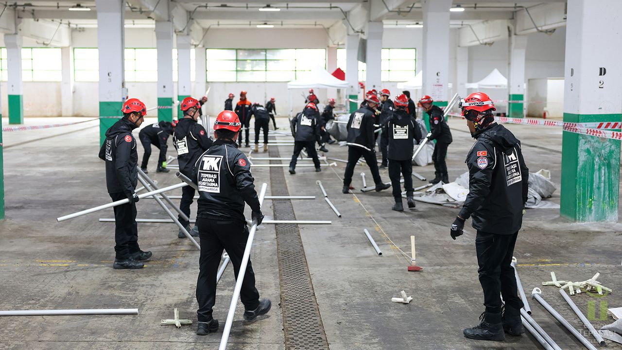 Tepebaşı Arama Kurtarma Ekibi AFAD barınma akreditasyonu aldı